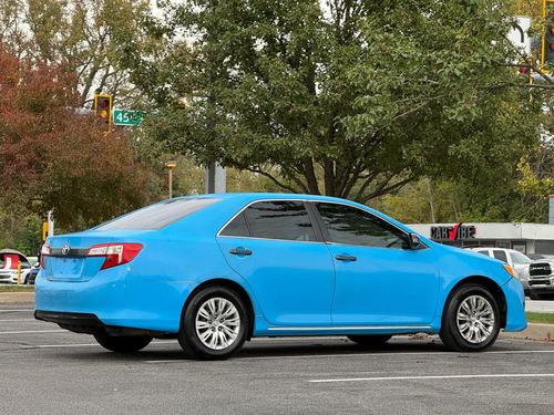 2014 Toyota Camry LE — photo 9