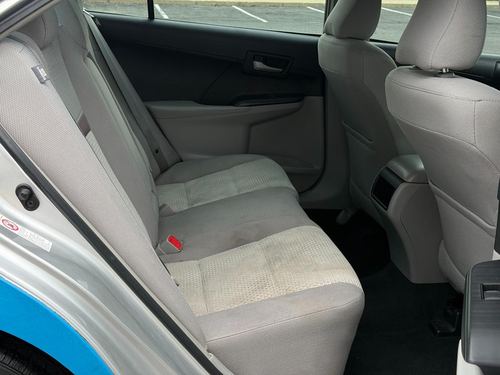 2014 Toyota Camry LE — photo 25