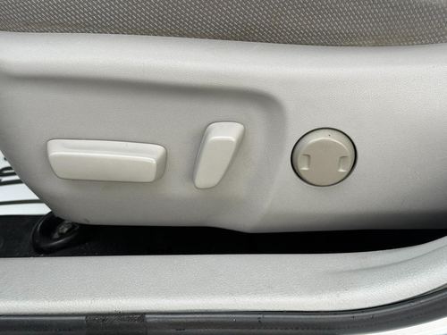 2014 Toyota Camry LE — photo 18