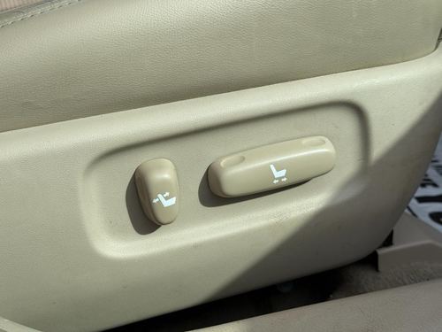 2007 Toyota Avalon — photo 37