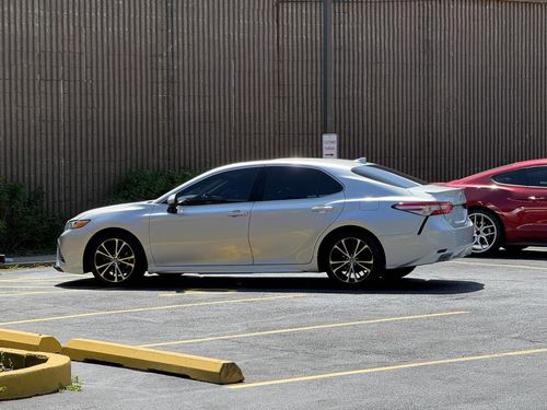 2020 TOYOTA CAMRY — photo 14