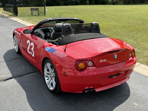 2004 BMW Z4 — photo 8
