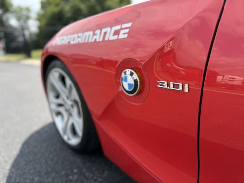 2004 BMW Z4 — photo 18