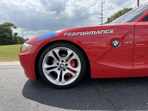 2004 BMW Z4 — photo 19