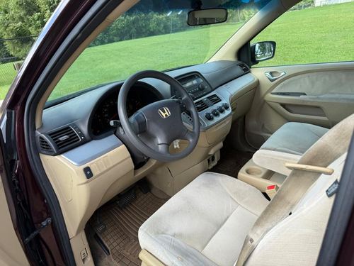 2010 Honda Odyssey — photo 20