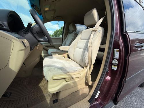 2010 Honda Odyssey — photo 22