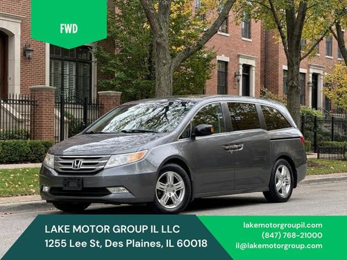 2013 Honda Odyssey — photo 2