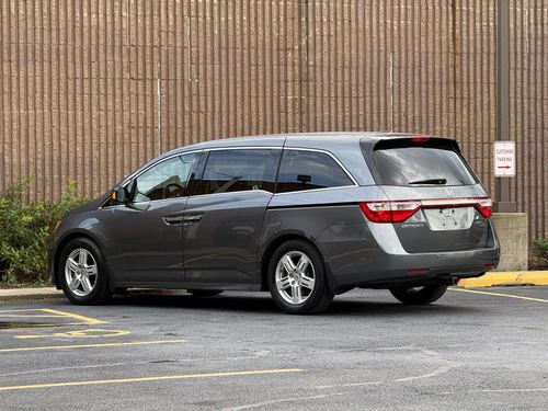 2013 Honda Odyssey — photo 14