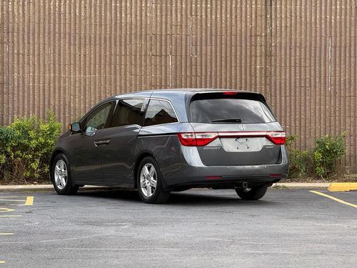 2013 Honda Odyssey — photo 16