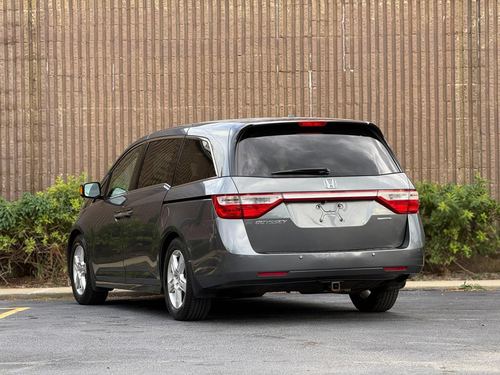 2013 Honda Odyssey — photo 18