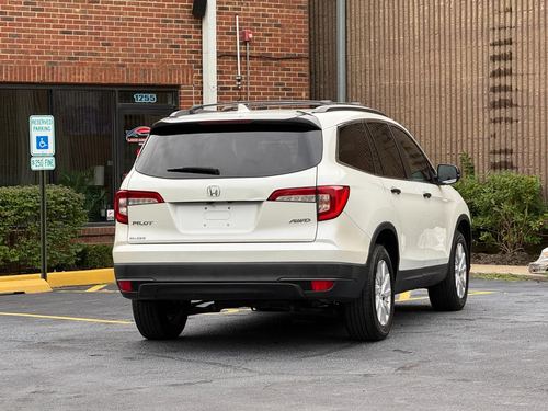 2019 Honda Pilot LX — photo 7