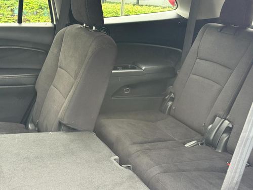 2019 Honda Pilot LX — photo 26