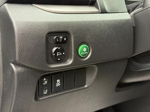 2019 Honda Pilot LX — photo 32
