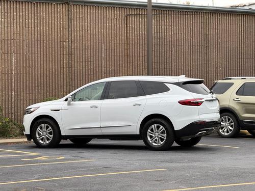 2019 Buick Enclave Essence — photo 17