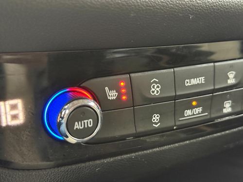2019 Buick Enclave Essence — photo 25