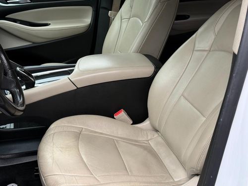 2019 Buick Enclave Essence — photo 30