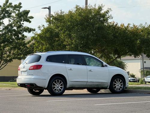 2015 Buick Enclave — photo 10