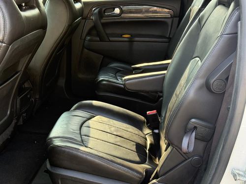 2015 Buick Enclave — photo 15