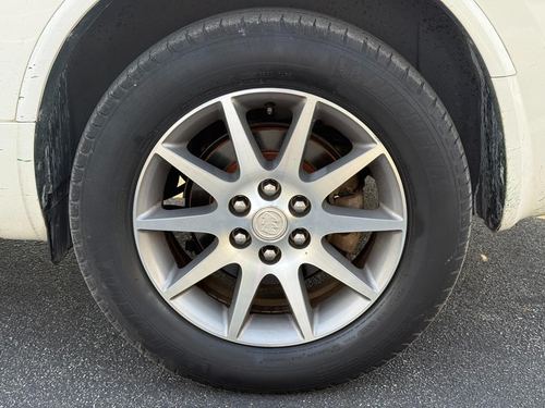 2015 Buick Enclave — photo 25