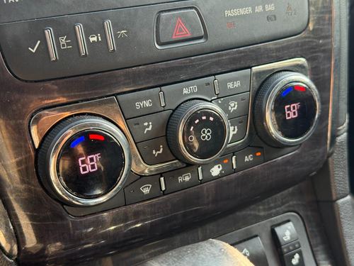 2015 Buick Enclave — photo 40