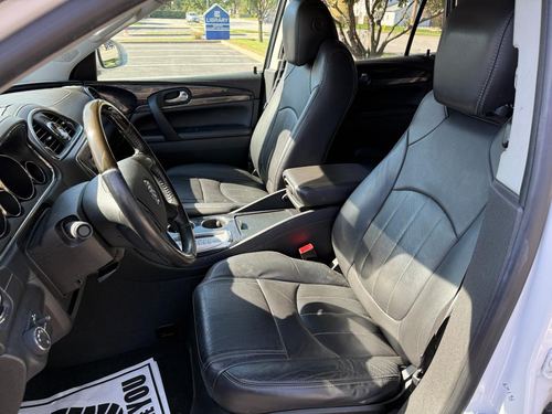 2016 Buick Enclave — photo 21