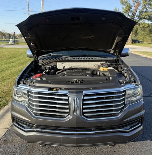2015 Lincoln Navigator — photo 32