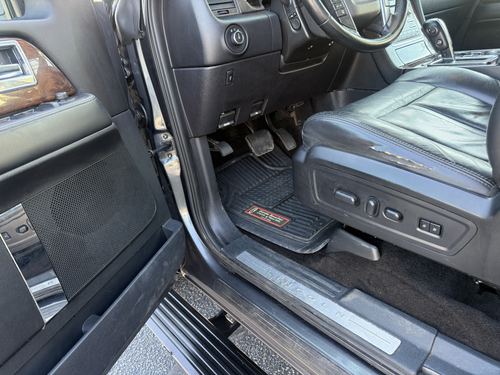 2015 Lincoln Navigator — photo 16