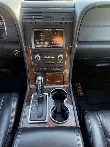2015 Lincoln Navigator — photo 19