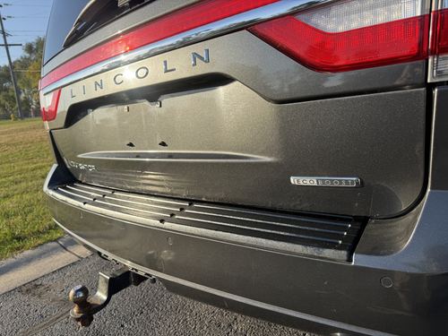 2015 Lincoln Navigator — photo 38