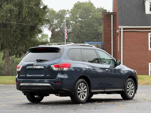 2016 Nissan Pathfinder — photo 8