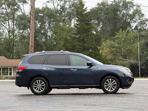 2016 Nissan Pathfinder — photo 10