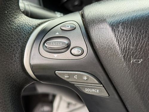 2016 Nissan Pathfinder — photo 14