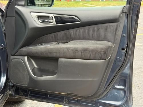 2016 Nissan Pathfinder — photo 22