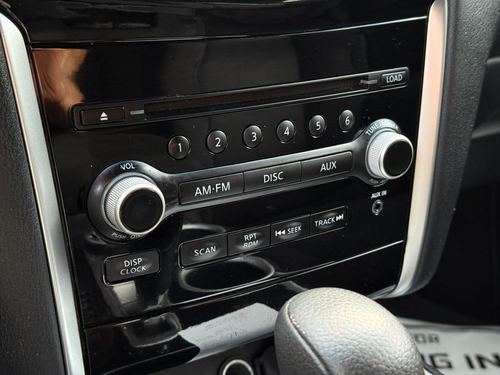 2016 Nissan Pathfinder — photo 32