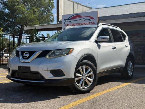 2016 Nissan Rogue SV — photo 5