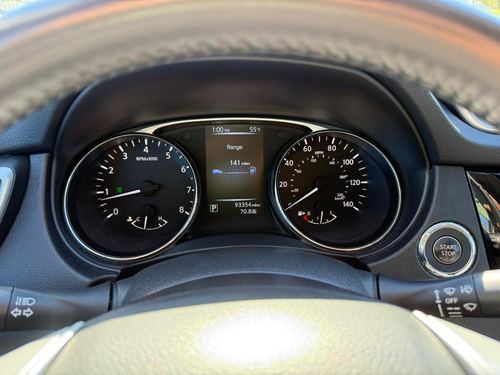 2014 Nissan Rogue SL — photo 30