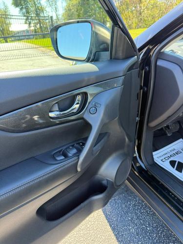 2014 Nissan Rogue SL — photo 43