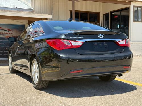 2013 Hyundai Sonata GLS/ GLS Popular — photo 8