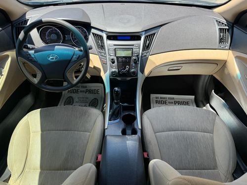 2013 Hyundai Sonata GLS/ GLS Popular — photo 23