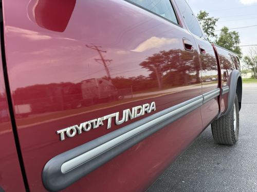 2002 Toyota Tundra — photo 9