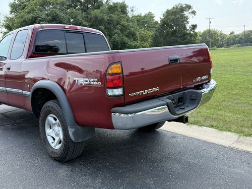 2002 Toyota Tundra — photo 12