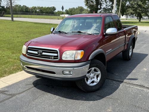 2002 Toyota Tundra — photo 1