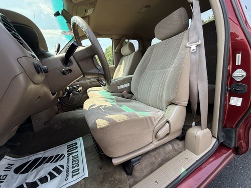 2002 Toyota Tundra — photo 27