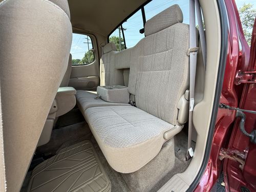 2002 Toyota Tundra — photo 36