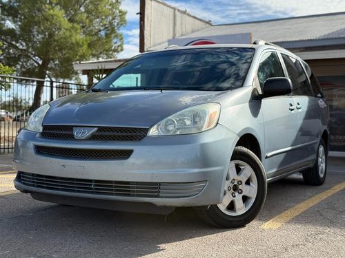 2004 Toyota Sienna — photo 4