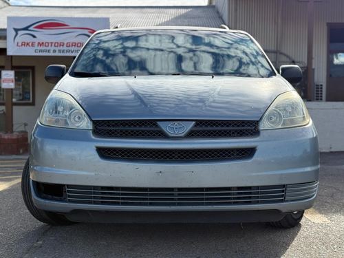 2004 Toyota Sienna — photo 5