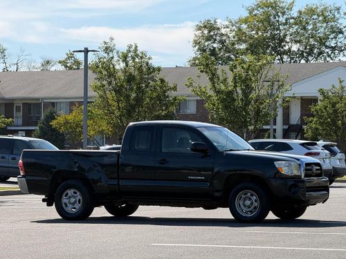 2007 Toyota Tacoma — photo 11