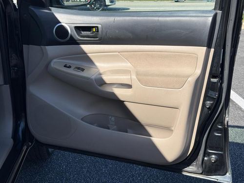 2007 Toyota Tacoma — photo 22