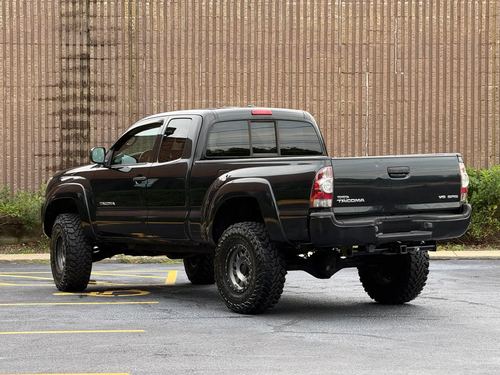 2010 TOYOTA TACOMA — photo 8