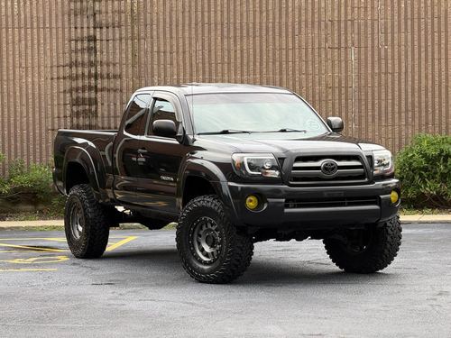 2010 TOYOTA TACOMA — photo 13